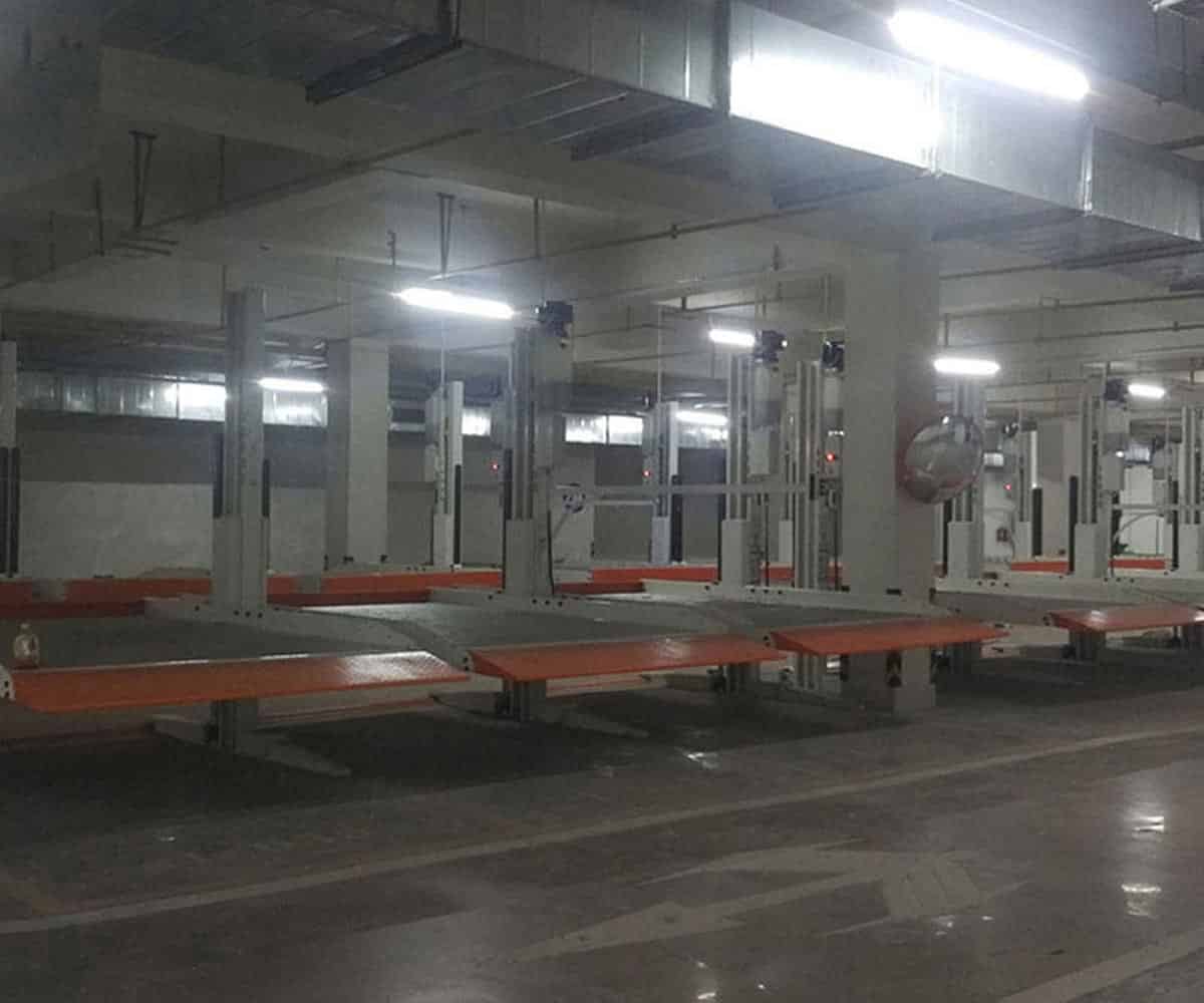 兩層簡易升降類機(jī)械式停車設(shè)備二手.jpg
