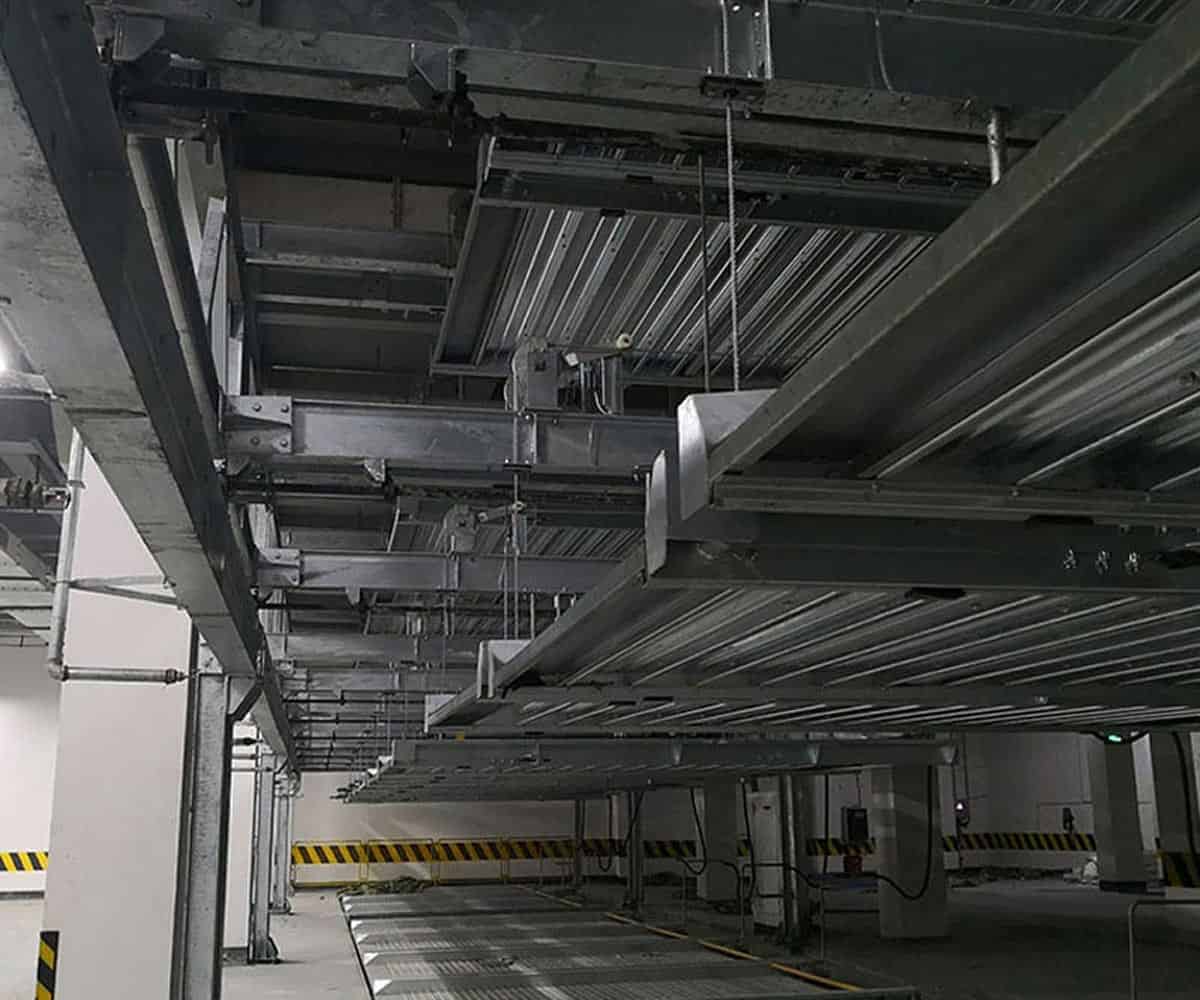 三層升降平移機(jī)械立體停車設(shè)備租用.jpg